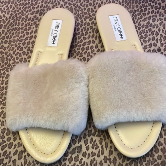 Jimmy Choo Beige Fur Slide Sandals size 41 new - Picture 2 of 4